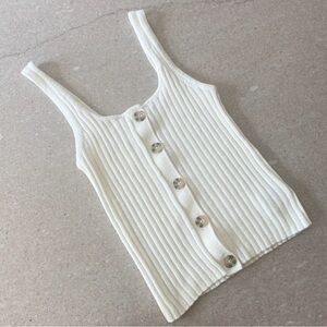 White knit tank top